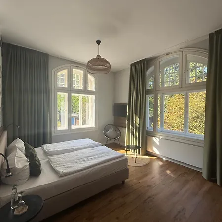 Hotel Waldhotel *